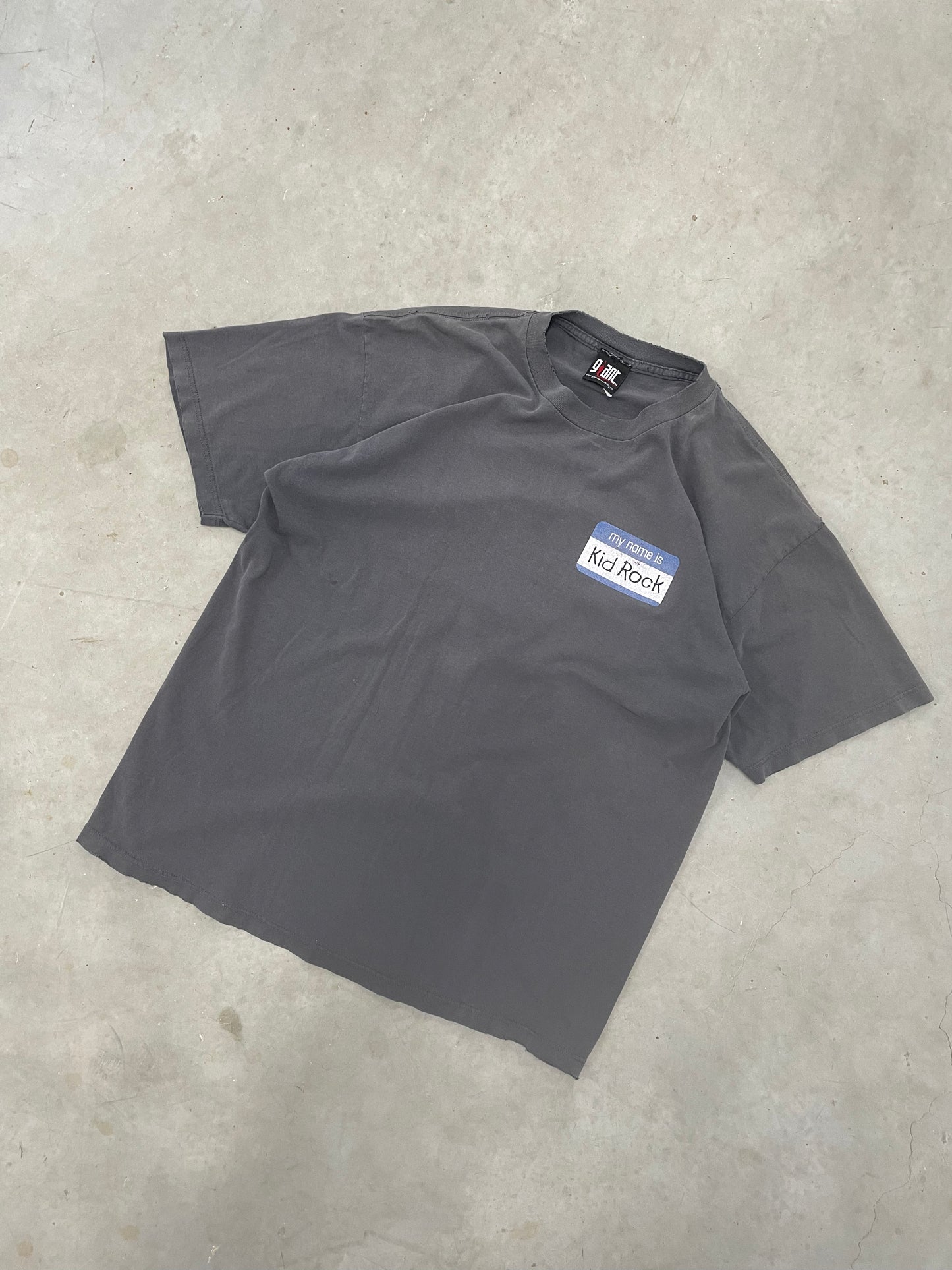 2000s Large Tee